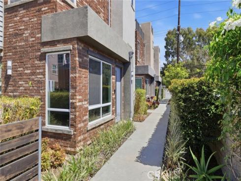 783  Wonder   Lane, Costa Mesa, CA