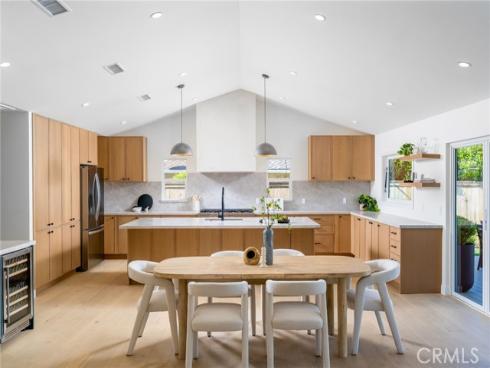 2952  Java   Road, Costa Mesa, CA
