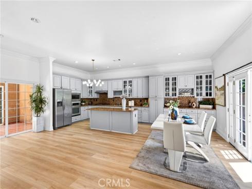 137  The Masters Circle  , Costa Mesa, CA
