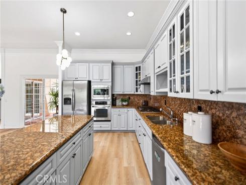 137  The Masters Circle  , Costa Mesa, CA