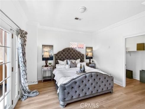 137  The Masters Circle  , Costa Mesa, CA