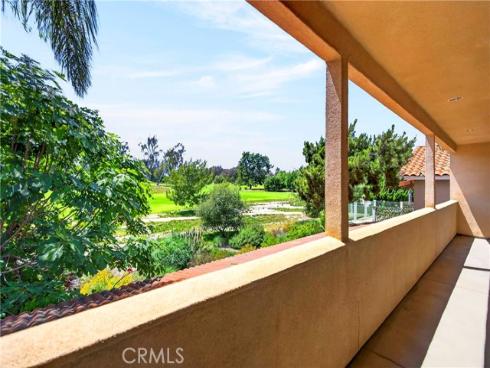 137  The Masters Circle  , Costa Mesa, CA