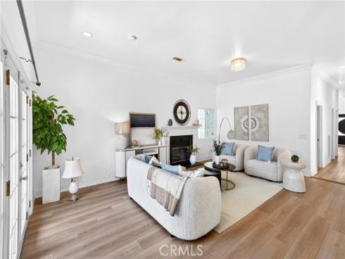137  The Masters Circle  , Costa Mesa, CA