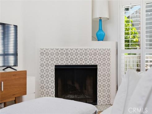 805  Grayling Bay  46 , Costa Mesa, CA