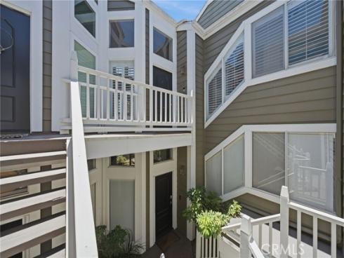 805  Grayling Bay  46 , Costa Mesa, CA