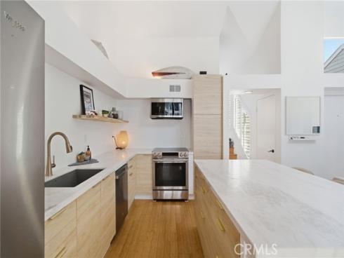 805  Grayling Bay  46 , Costa Mesa, CA