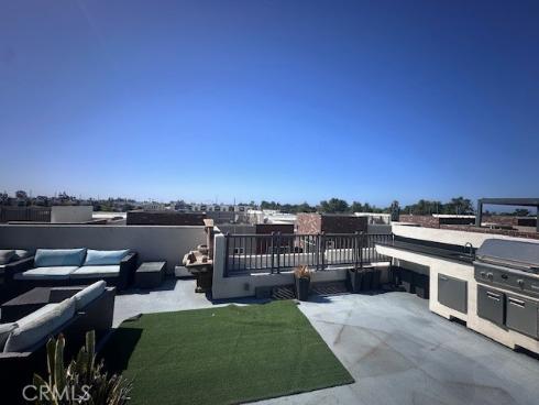 812  Brickyard  , Costa Mesa, CA