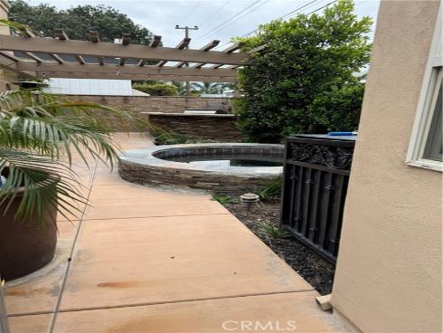 289  23rd   Street, Costa Mesa, CA