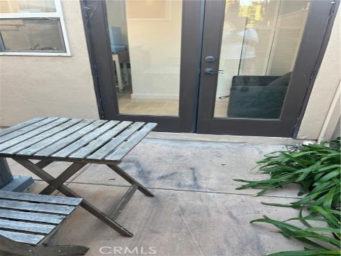 289  23rd   Street, Costa Mesa, CA