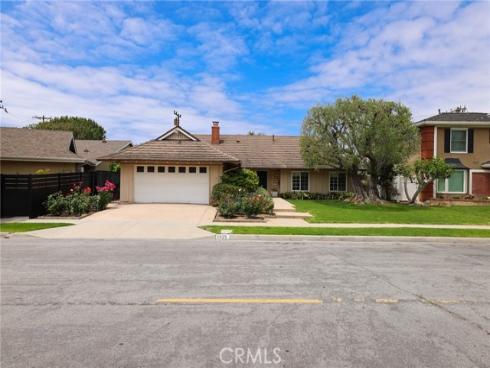 2825  Shantar  , Costa Mesa, CA