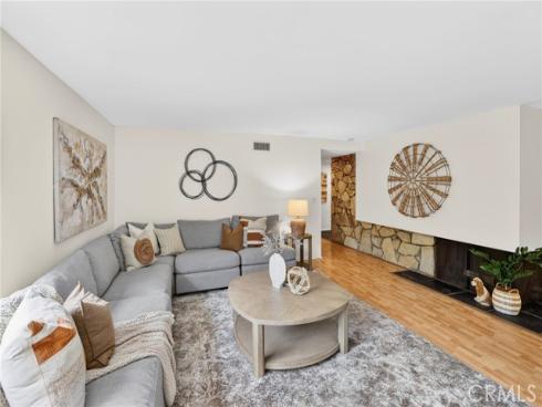 2825  Shantar  , Costa Mesa, CA