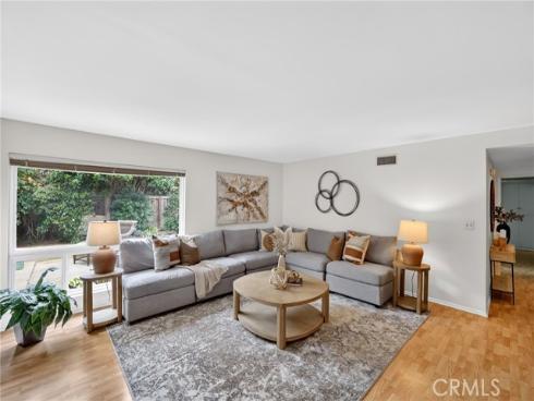 2825  Shantar  , Costa Mesa, CA