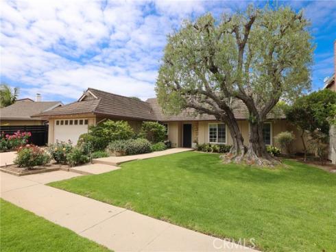 2825  Shantar  , Costa Mesa, CA