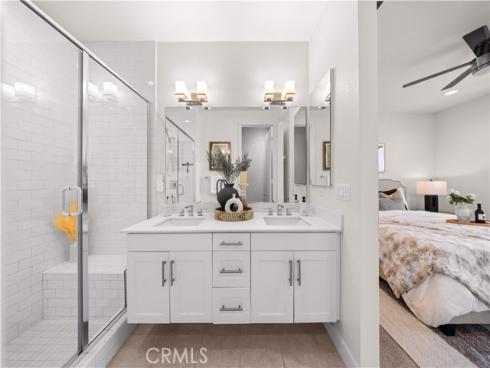 645 W 17th  , Costa Mesa, CA
