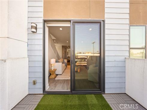 645 W 17th  , Costa Mesa, CA