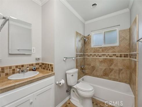 1566 Corsica Place , Costa Mesa, CA