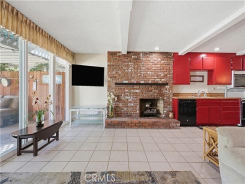635 Plumer , Costa Mesa, CA
