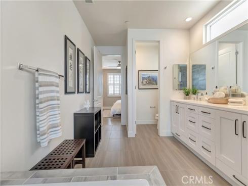 2105  Two Harbors   Circle, Costa Mesa, CA