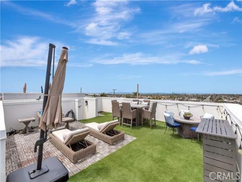 2105  Two Harbors   Circle, Costa Mesa, CA