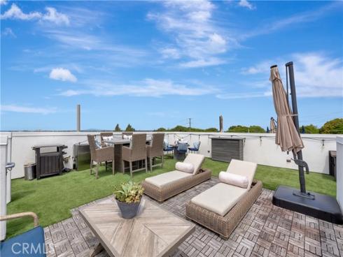 2105  Two Harbors   Circle, Costa Mesa, CA