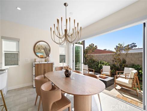 2573  Elden  D  Avenue, Costa Mesa, CA