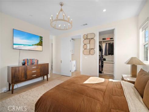 2573  Elden  D  Avenue, Costa Mesa, CA