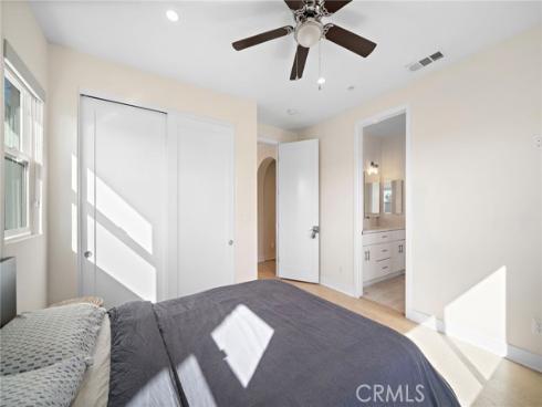 2573  Elden  D  Avenue, Costa Mesa, CA