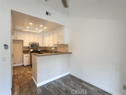 411  Bryson Springs  51 , Costa Mesa, CA