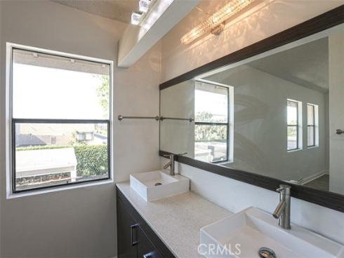 411  Bryson Springs  51 , Costa Mesa, CA