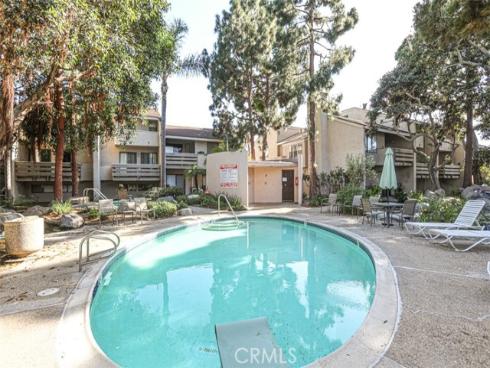 411  Bryson Springs  51 , Costa Mesa, CA