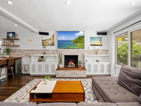 1815  Kinglet   Court, Costa Mesa, CA