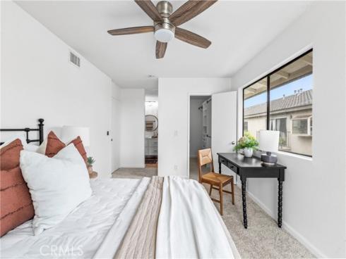 1200  Las Arenas  , Costa Mesa, CA