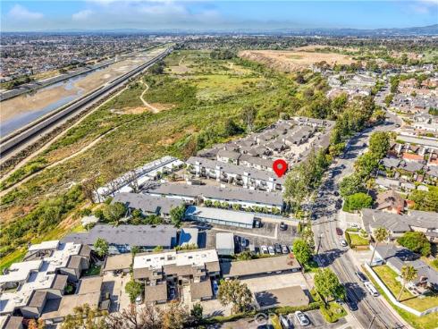 1200  Las Arenas  , Costa Mesa, CA