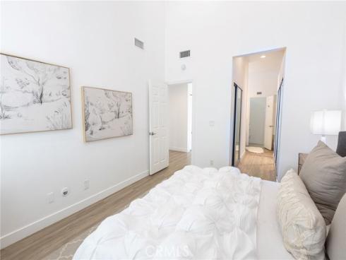 3010  Elmira  42 , Costa Mesa, CA
