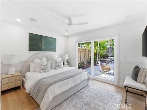 1956  Flamingo   Drive, Costa Mesa, CA