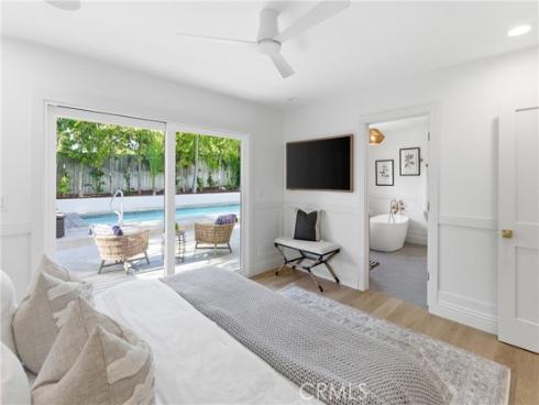 1956  Flamingo   Drive, Costa Mesa, CA
