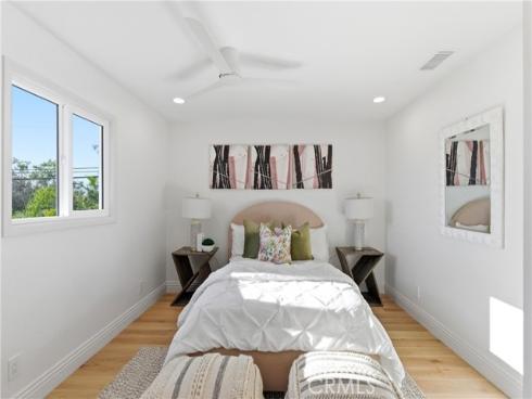 1956  Flamingo   Drive, Costa Mesa, CA