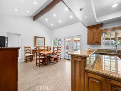 1099  Salinas  , Costa Mesa, CA