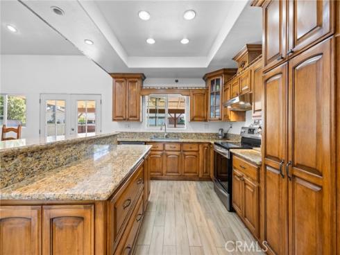 1099  Salinas  , Costa Mesa, CA