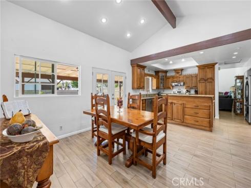 1099  Salinas  , Costa Mesa, CA