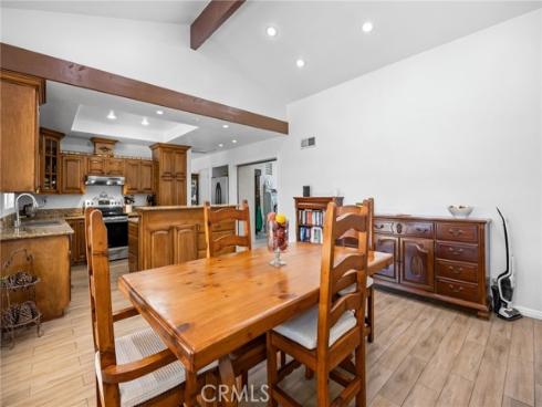 1099  Salinas  , Costa Mesa, CA