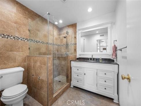 1099  Salinas  , Costa Mesa, CA