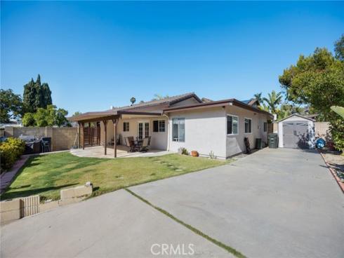 1099  Salinas  , Costa Mesa, CA