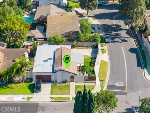 1099  Salinas  , Costa Mesa, CA