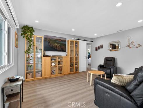 1010 W 19th  , Costa Mesa, CA