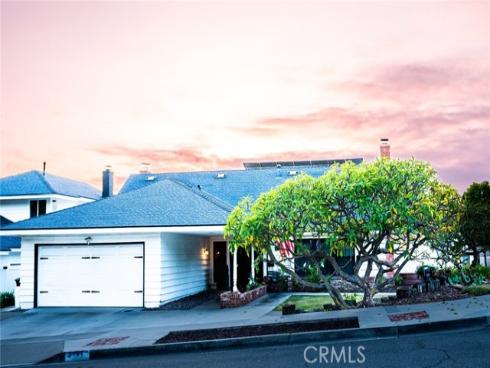 2751 Cardinal , Costa Mesa, CA
