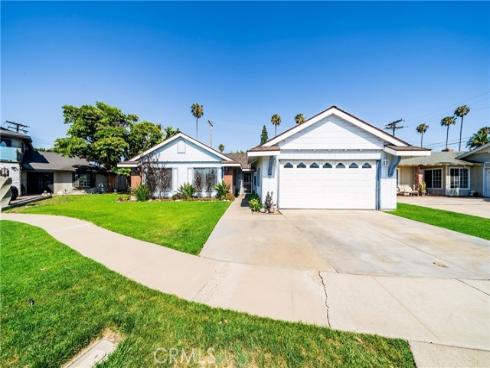 3140  Coolidge   Avenue, Costa Mesa, CA