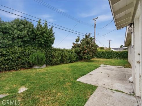 1732  Missouri  , Costa Mesa, CA