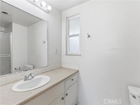 1732  Missouri  , Costa Mesa, CA