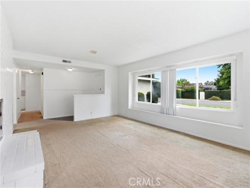 1732  Missouri  , Costa Mesa, CA